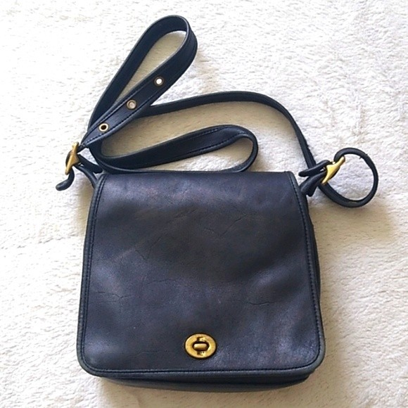 Coach Vintage Turnlock #9715